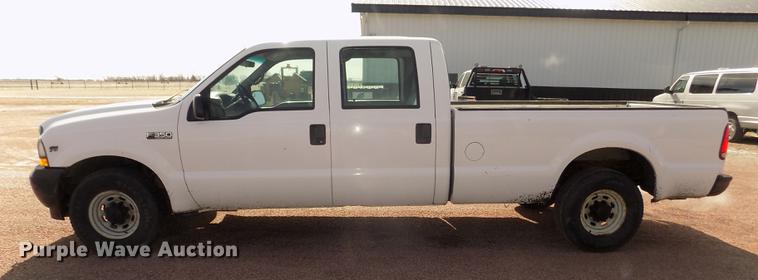 image for item DD2880 2002 Ford F350 Super Duty XL Crew Cab pickup truck