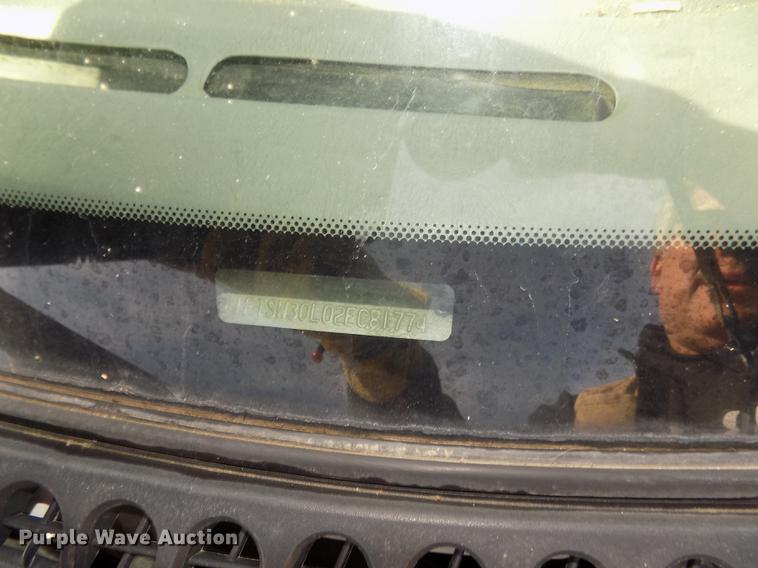 image for item DD2880 2002 Ford F350 Super Duty XL Crew Cab pickup truck