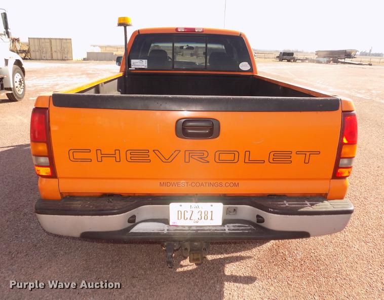 image for item DD2883 1999 Chevrolet Silverado 1500 Ext. Cab pickup truck