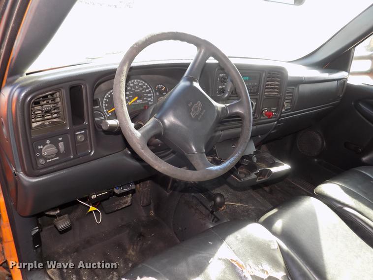 image for item DD2883 1999 Chevrolet Silverado 1500 Ext. Cab pickup truck