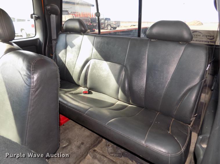 image for item DD2883 1999 Chevrolet Silverado 1500 Ext. Cab pickup truck