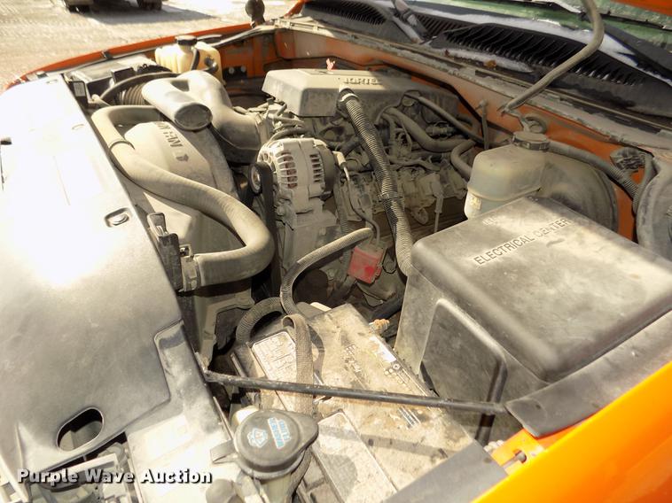 image for item DD2883 1999 Chevrolet Silverado 1500 Ext. Cab pickup truck