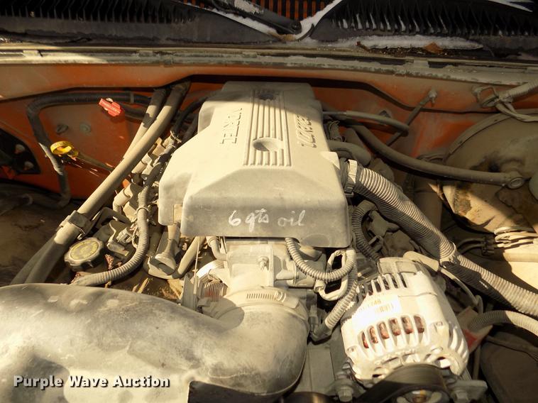 image for item DD2883 1999 Chevrolet Silverado 1500 Ext. Cab pickup truck