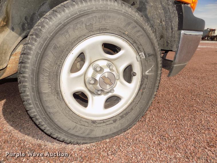 image for item DD2883 1999 Chevrolet Silverado 1500 Ext. Cab pickup truck