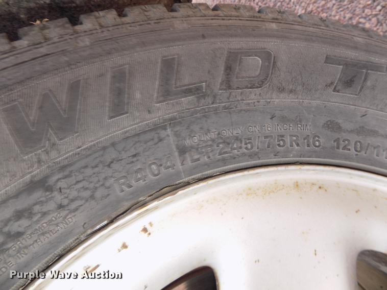 image for item DD2883 1999 Chevrolet Silverado 1500 Ext. Cab pickup truck