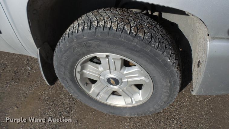 image for item DD9023 2011 Chevrolet Silverado 1500 Crew Cab pickup truck