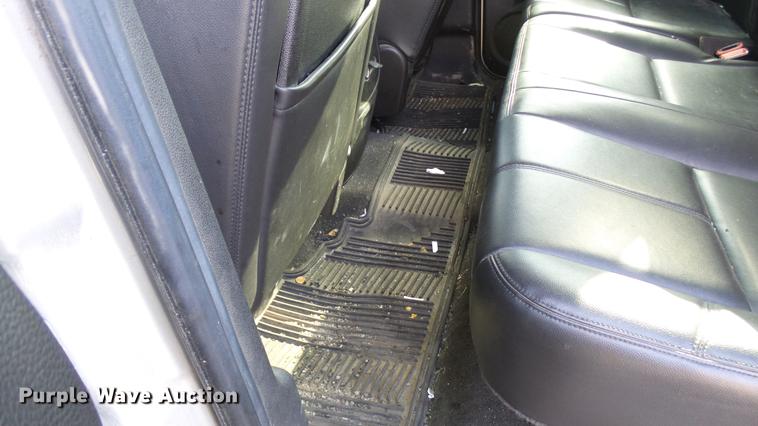 image for item DD9023 2011 Chevrolet Silverado 1500 Crew Cab pickup truck