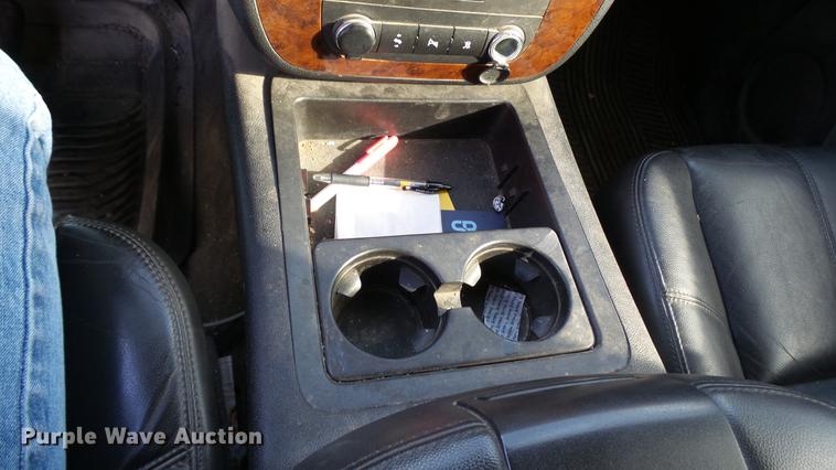 image for item DD9023 2011 Chevrolet Silverado 1500 Crew Cab pickup truck