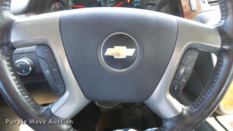 image for item DD9023 2011 Chevrolet Silverado 1500 Crew Cab pickup truck