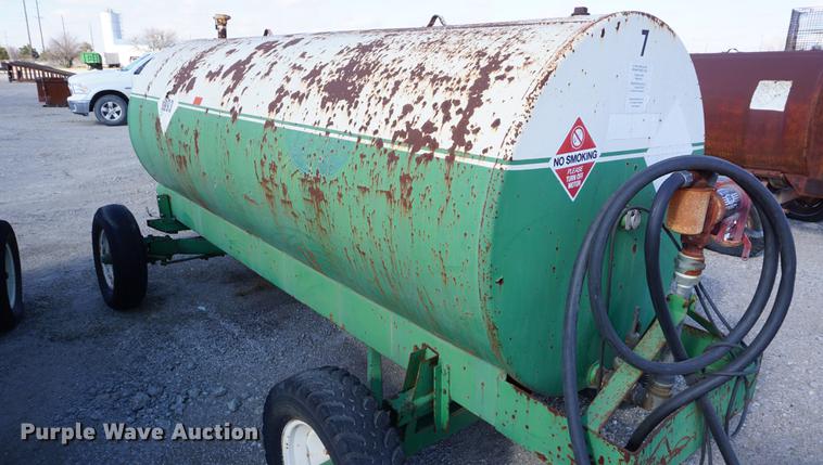 image for item DE3133 (5) fuel tanks