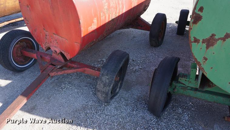 image for item DE3133 (5) fuel tanks