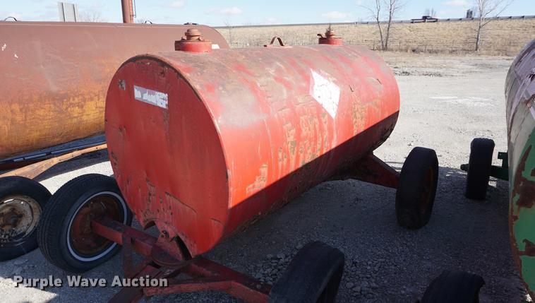 image for item DE3133 (5) fuel tanks