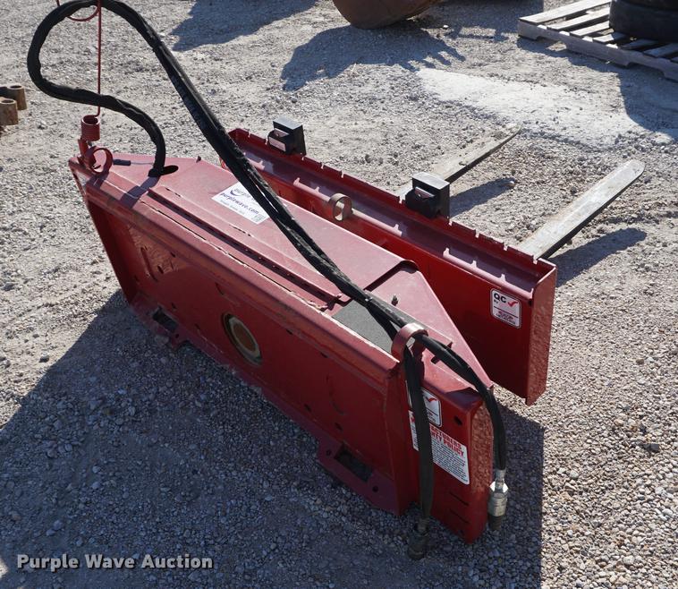 image for item DE3134 Easy Spot VR skid steer pallet forks