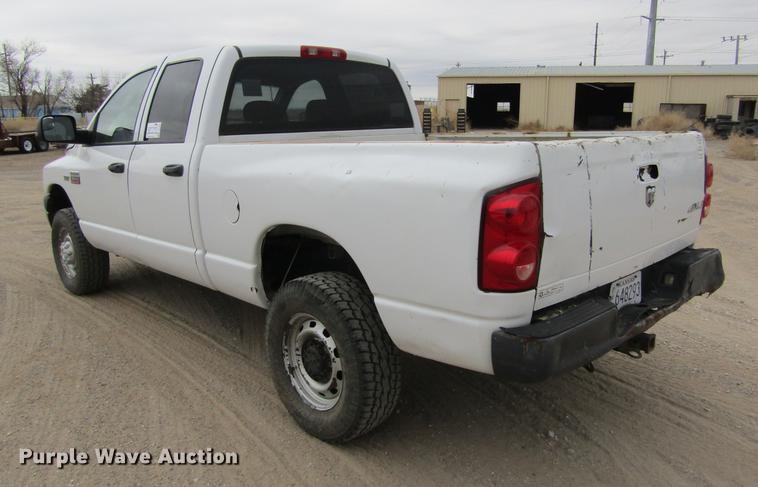 image for item DE6603 2008 Dodge Ram 2500HD Quad Cab pickup truck