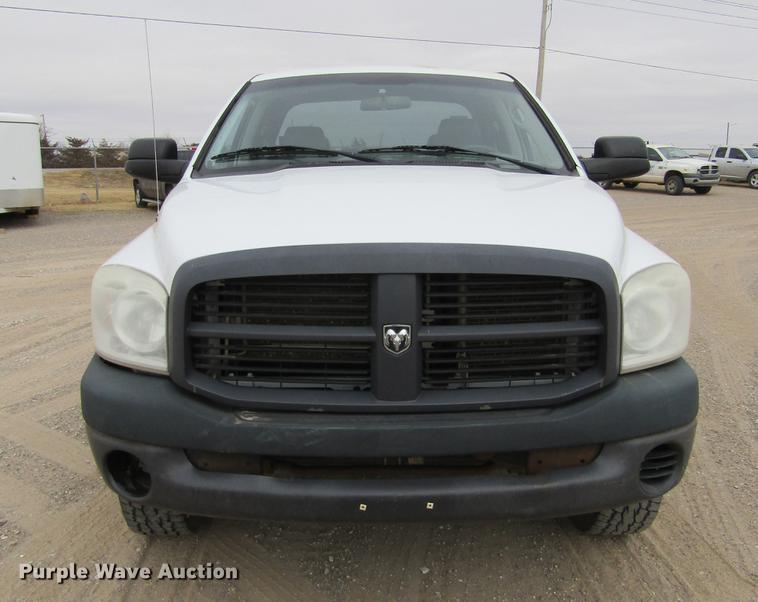 image for item DE6603 2008 Dodge Ram 2500HD Quad Cab pickup truck