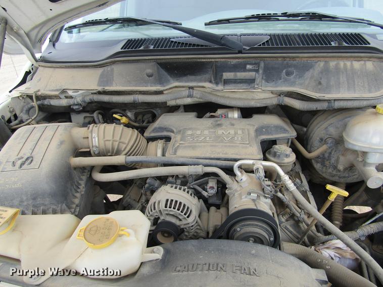 image for item DE6603 2008 Dodge Ram 2500HD Quad Cab pickup truck