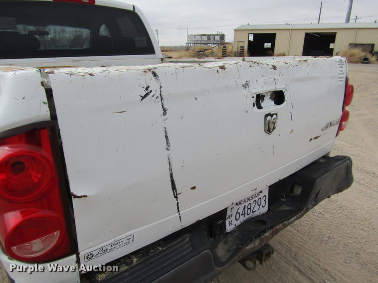 image for item DE6603 2008 Dodge Ram 2500HD Quad Cab pickup truck