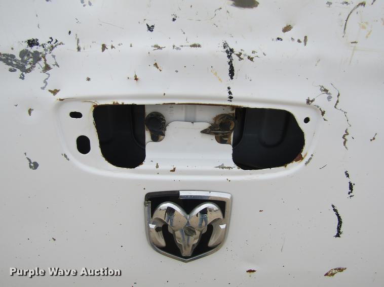 image for item DE6603 2008 Dodge Ram 2500HD Quad Cab pickup truck