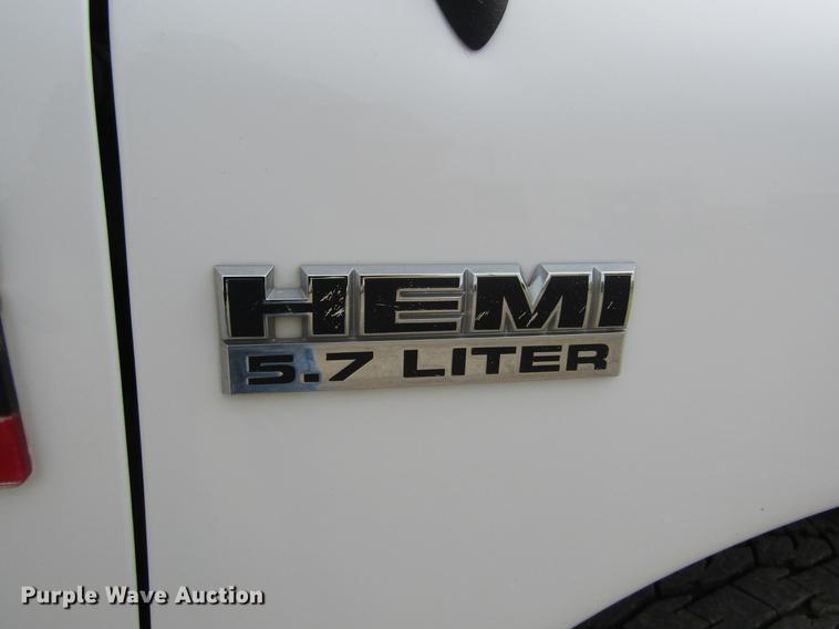 image for item DE6603 2008 Dodge Ram 2500HD Quad Cab pickup truck