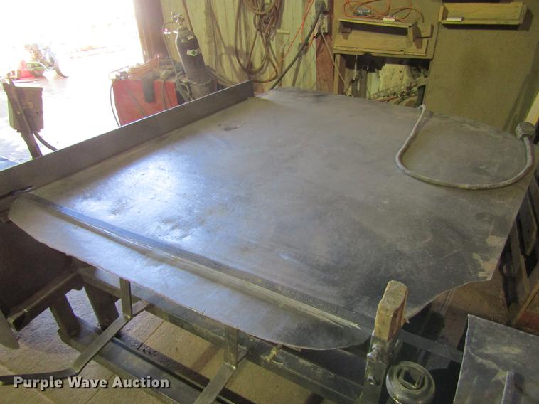 image for item DE6616 Pallet bandsaw