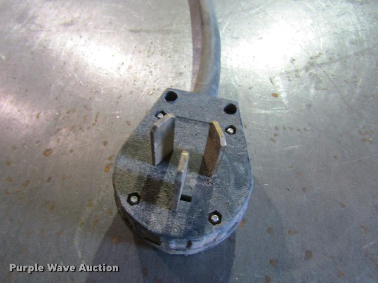 image for item DE6616 Pallet bandsaw