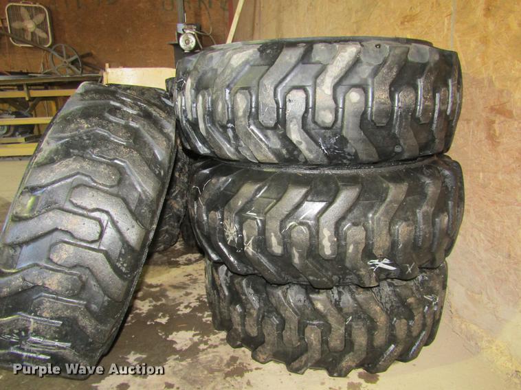 image for item DE6622 (9) tires