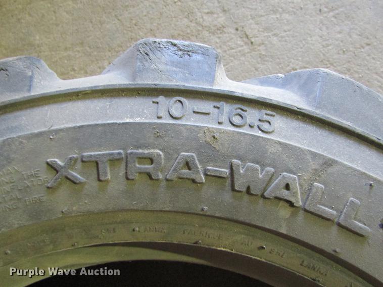 image for item DE6622 (9) tires