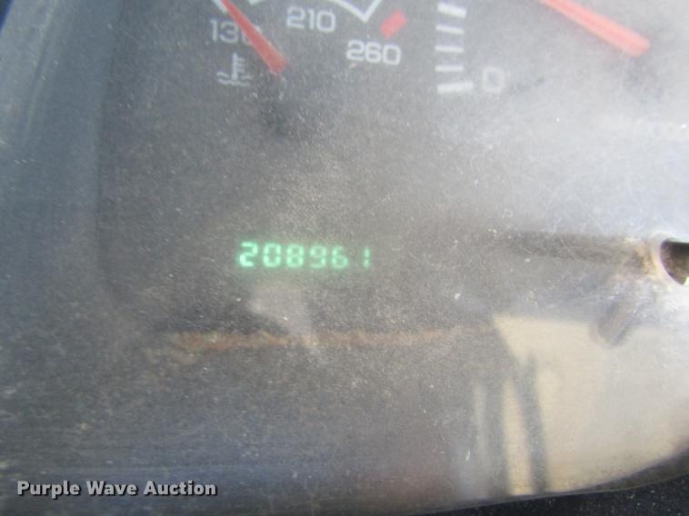 image for item DE6628 2000 Dodge Ram 2500 pickup truck