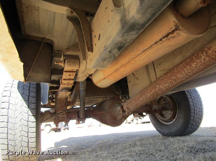 image for item DE6628 2000 Dodge Ram 2500 pickup truck