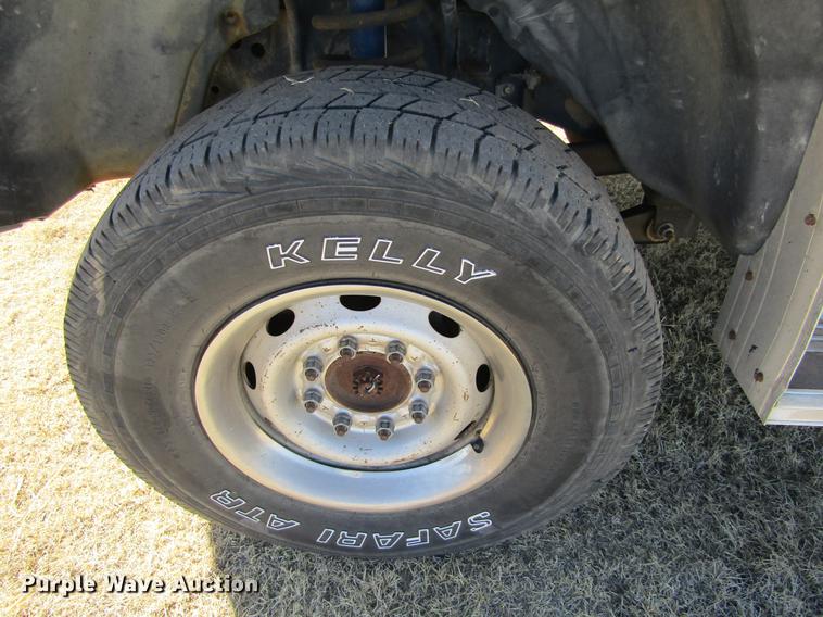 image for item DE6628 2000 Dodge Ram 2500 pickup truck