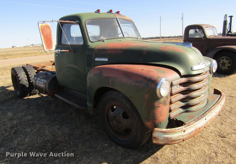 1948 Chevrolet Loadmaster truck chassis in Spearville, KS | Item DE6630 ...