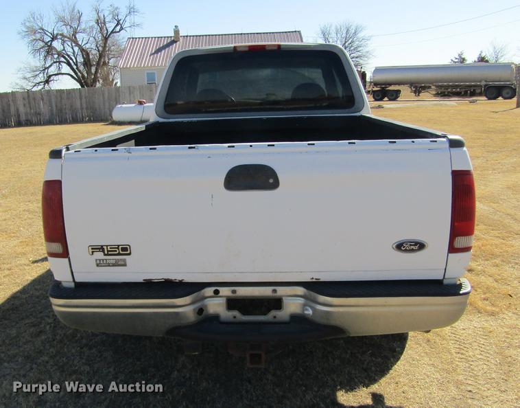 image for item DE6633 1998 Ford F150 XLT SuperCab pickup truck