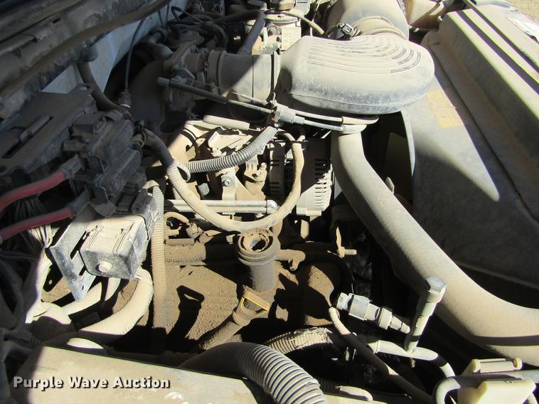 image for item DE6633 1998 Ford F150 XLT SuperCab pickup truck