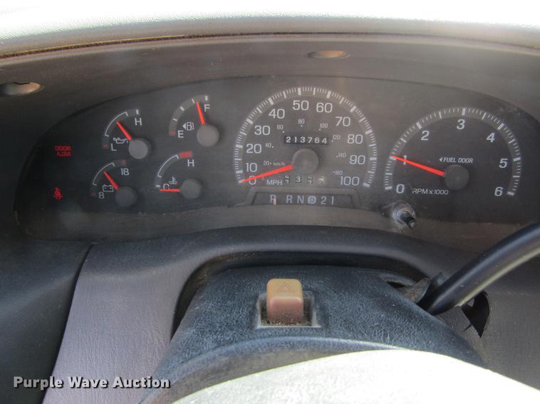 image for item DE6633 1998 Ford F150 XLT SuperCab pickup truck