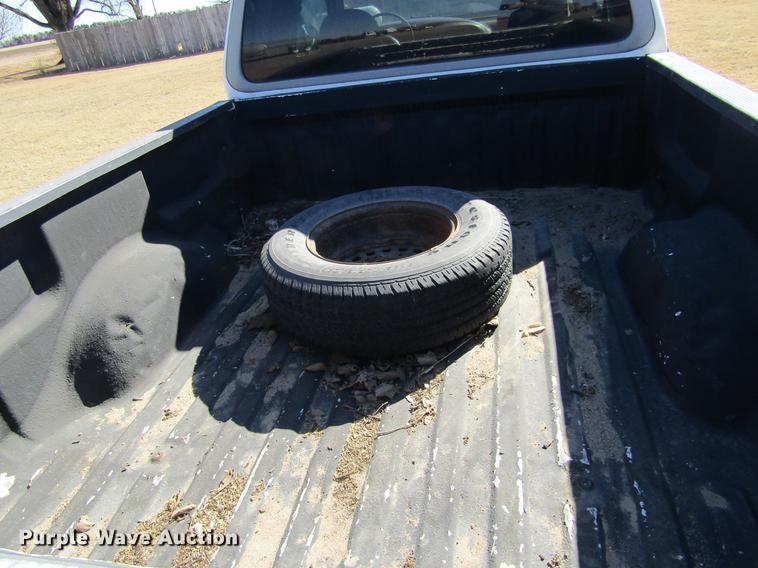 image for item DE6633 1998 Ford F150 XLT SuperCab pickup truck