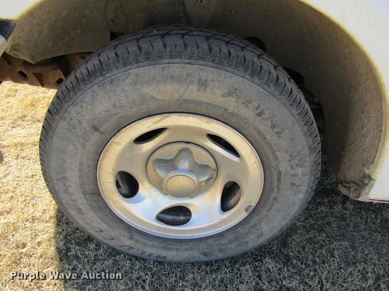 image for item DE6633 1998 Ford F150 XLT SuperCab pickup truck