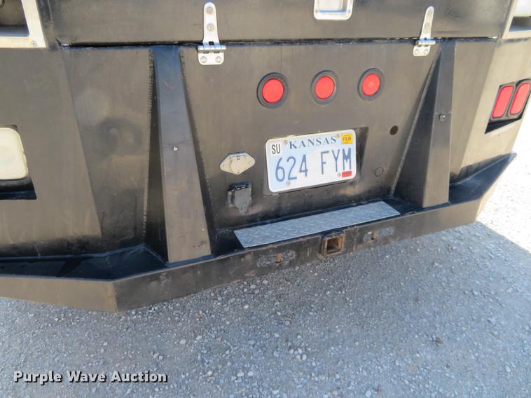 image for item DF9877 2007 Dodge Ram 3500 Quad Cab flatbed pickup truck