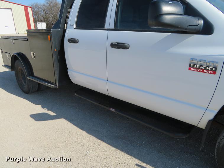 image for item DF9878 2008 Dodge Ram 3500 Quad Cab flatbed pickup truck
