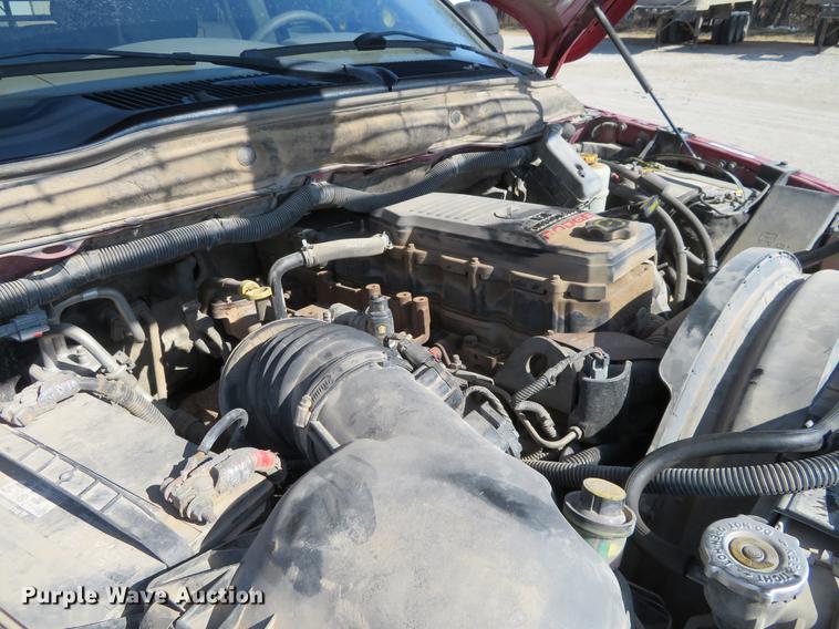 image for item DF9879 2008 Dodge Ram 3500 Quad Cab flatbed pickup truck