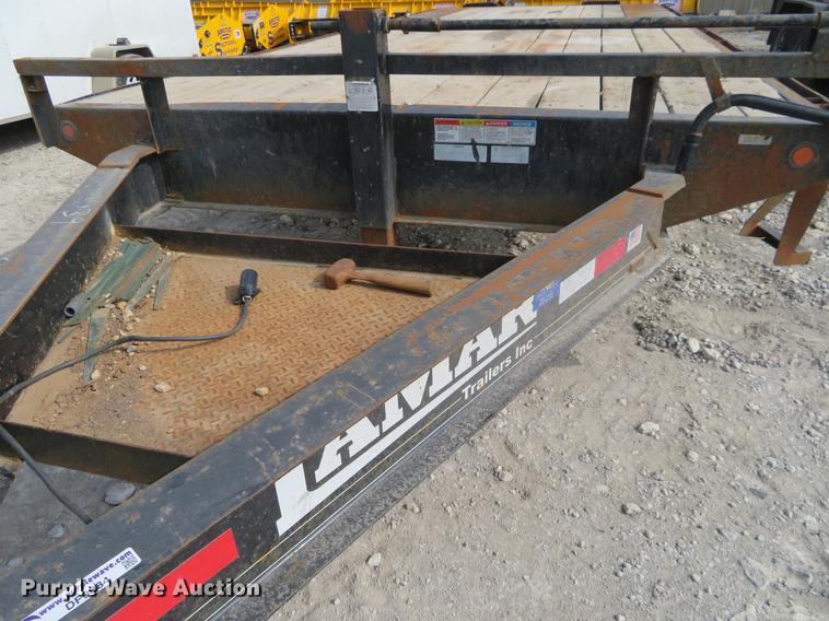 image for item DF9884 2016 Lamar equipment trailer