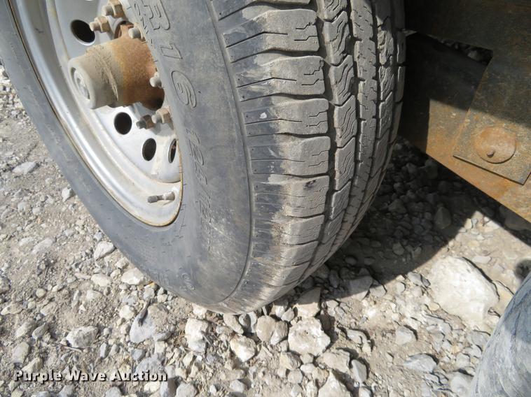 image for item DF9884 2016 Lamar equipment trailer