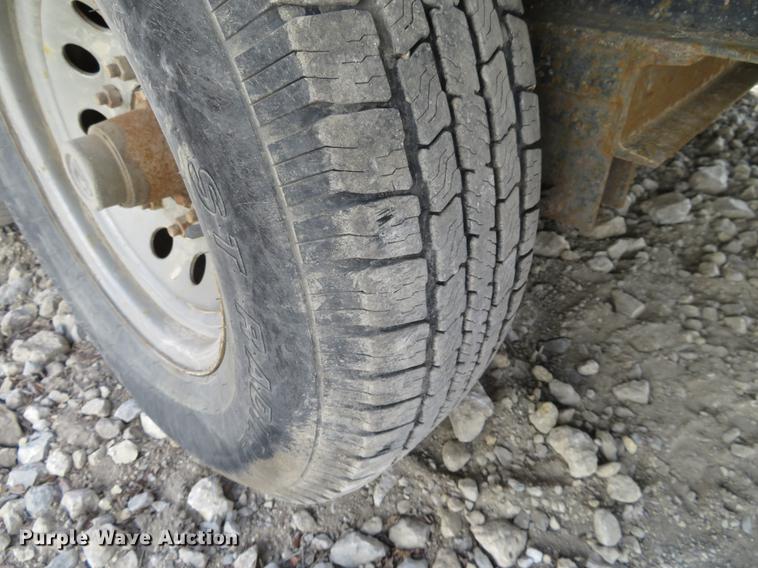 image for item DF9884 2016 Lamar equipment trailer