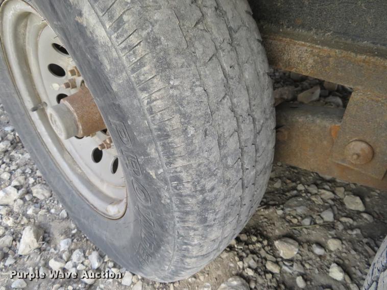 image for item DF9884 2016 Lamar equipment trailer