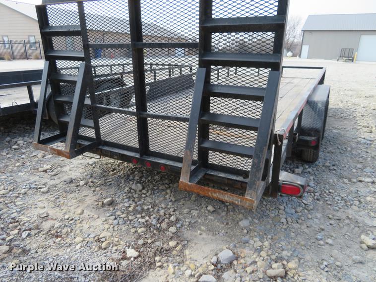 image for item DF9885 2009 Load Trail utility trailer