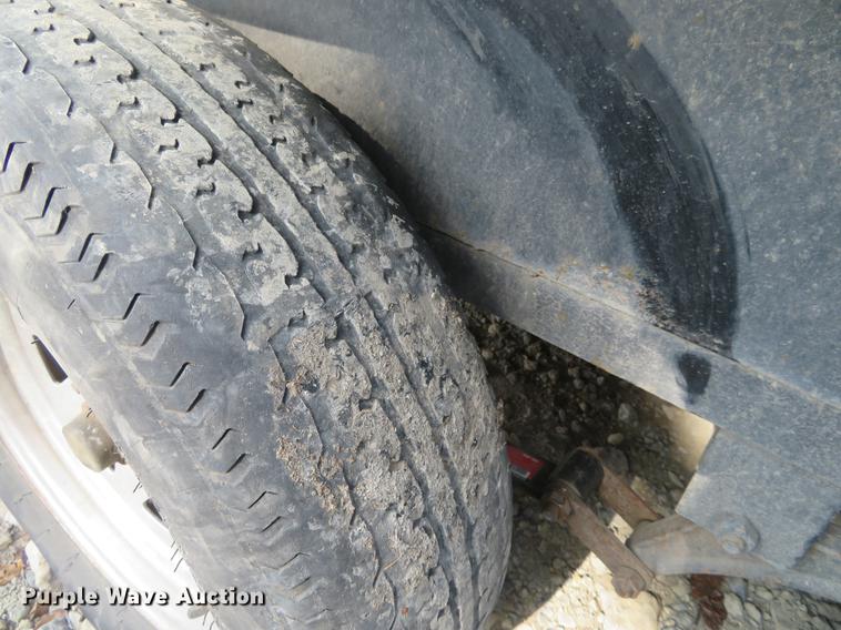 image for item DF9885 2009 Load Trail utility trailer