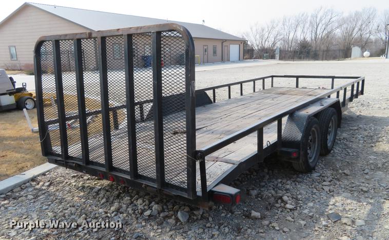 image for item DF9886 2011 Load Trail utility trailer