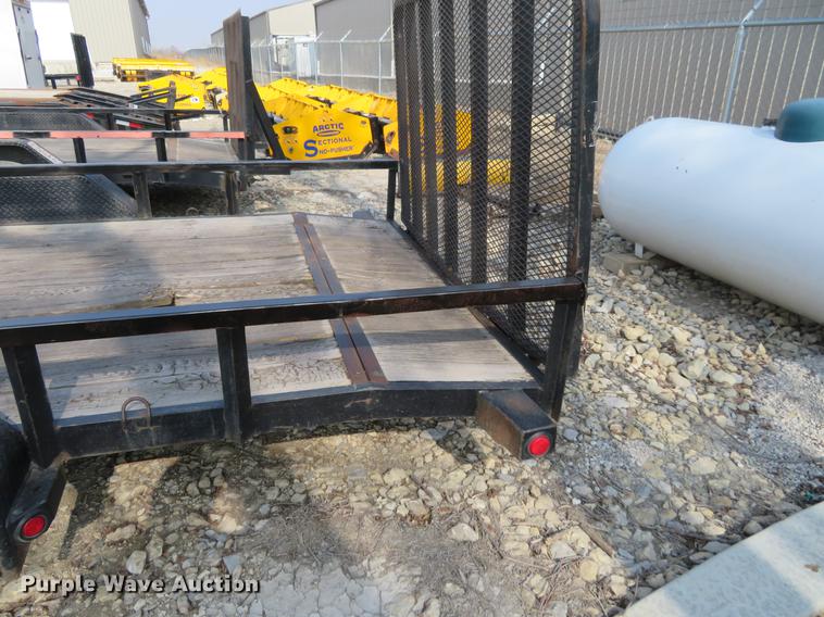 image for item DF9886 2011 Load Trail utility trailer