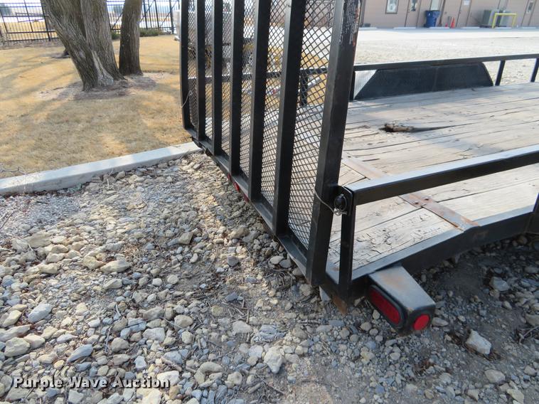 image for item DF9886 2011 Load Trail utility trailer