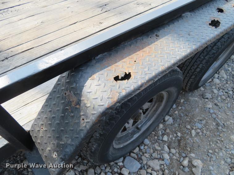 image for item DF9886 2011 Load Trail utility trailer