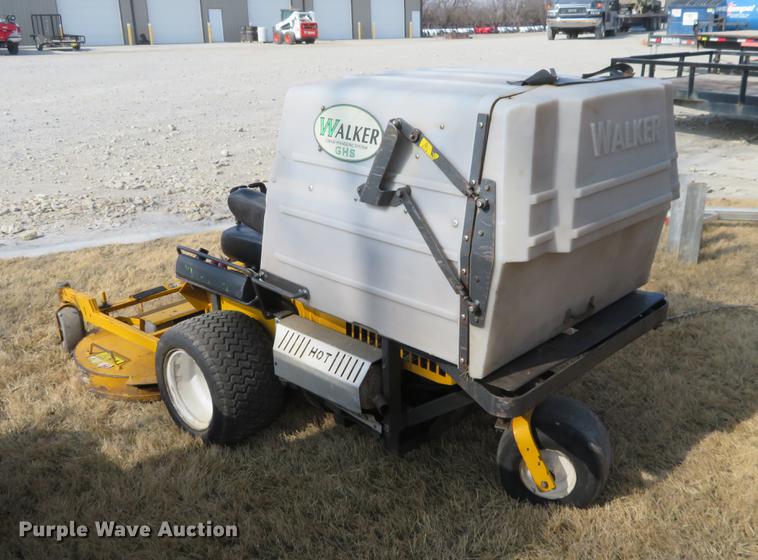 image for item DF9887 Walker MTGHS ZTR lawn mower
